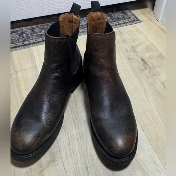 Frye Men's Brown Bowery Leather Boots - Picture 3 of 9